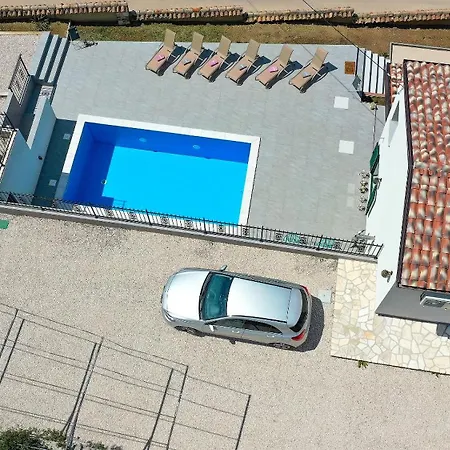 Дом отдыха House With A Swimming Pool Dolenja Vas, Istria - Sredisnja Istra - 20747
